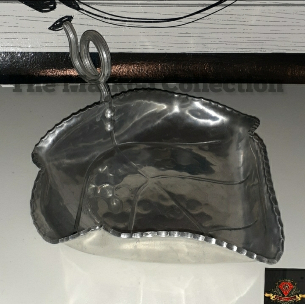 Hand Forged Aluminum LEAF DISH